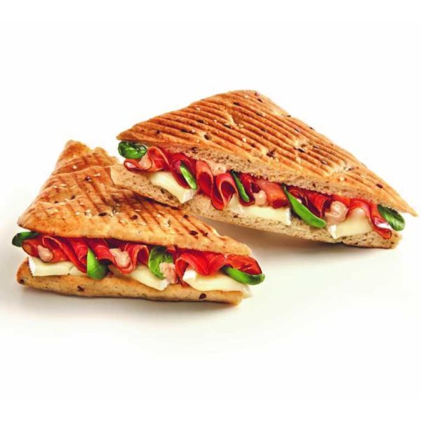 Focaccia ai cereali pretagliata per toast.